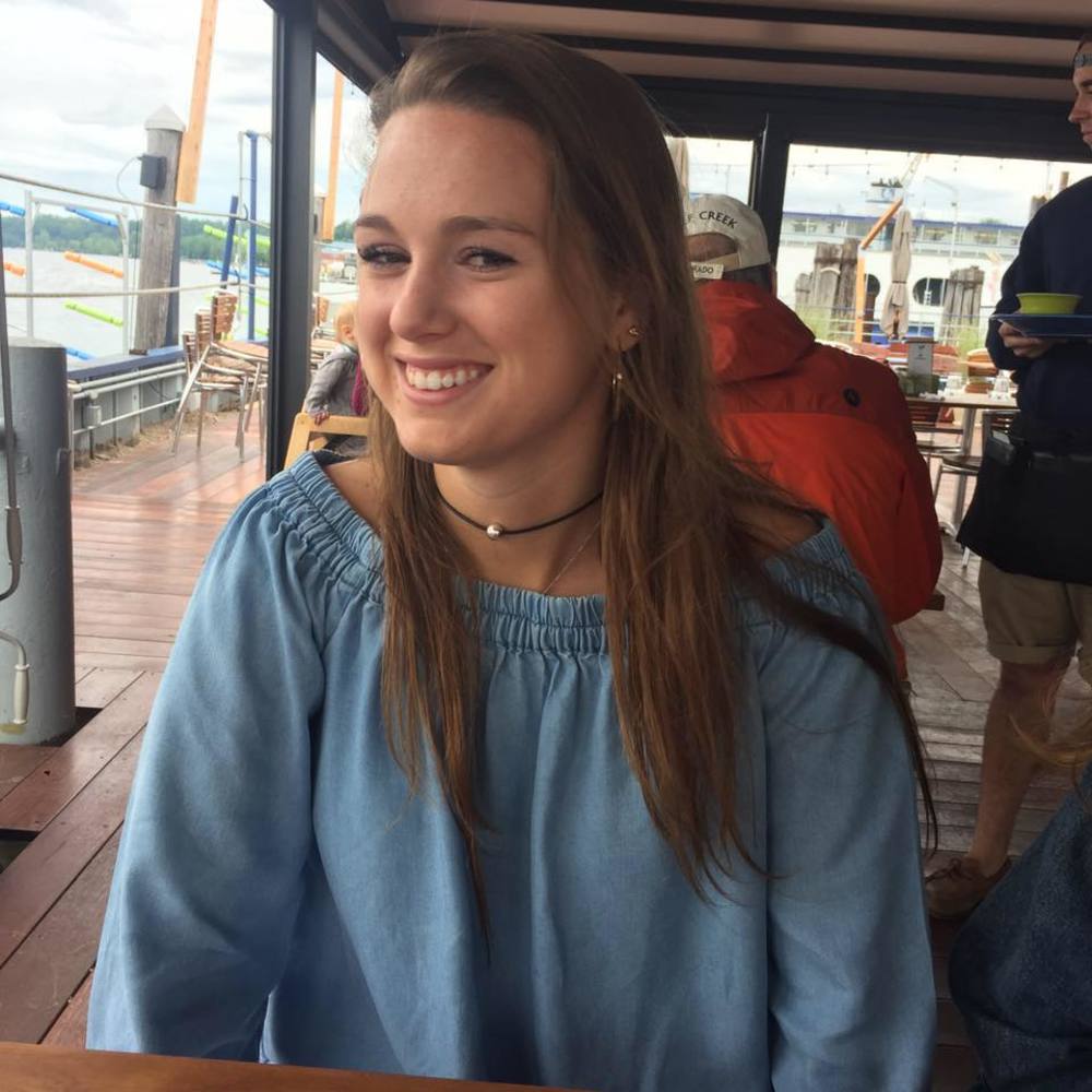 Meet your Posher, Amanda